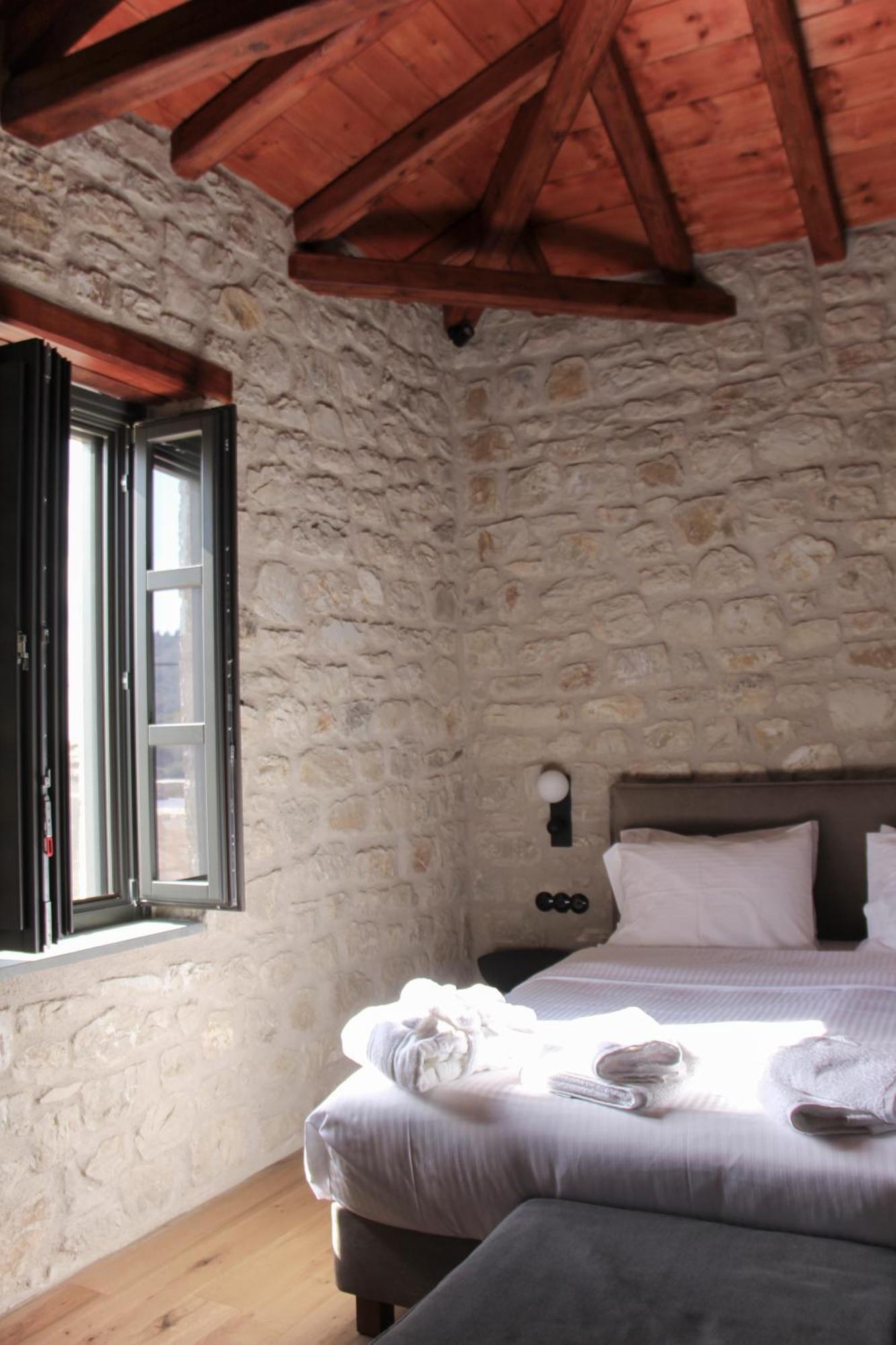 Lithero Suites Stemnitsa Extérieur photo